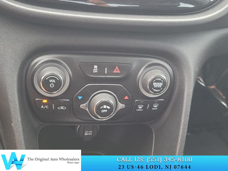 2013 Dodge Dart 4dr Sedan SXT, available for sale in Lodi, New Jersey | AW Auto & Truck Wholesalers, Inc. Lodi, New Jersey 2013 Dodge Dart 4dr Sedan SXT, available for sale in Lodi, New Jersey | AW Auto & Truck Wholesalers, Inc. Lodi, New Jersey