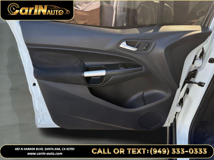 2016 Ford Transit Connect LWB XLT w/Rear Liftgate, available for sale in Santa Ana, California | Carin Auto. Santa Ana, California 2016 Ford Transit Connect LWB XLT w/Rear Liftgate, available for sale in Santa Ana, California | Carin Auto. Santa Ana, California