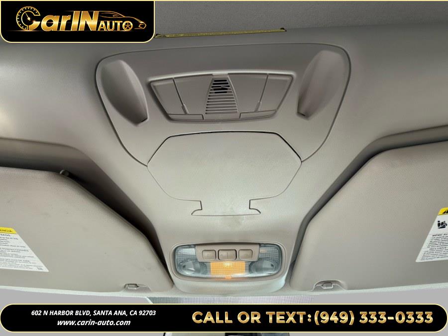 2016 Ford Transit Connect LWB XLT w/Rear Liftgate, available for sale in Santa Ana, California | Carin Auto. Santa Ana, California 2016 Ford Transit Connect LWB XLT w/Rear Liftgate, available for sale in Santa Ana, California | Carin Auto. Santa Ana, California
