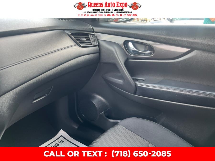 2018 Nissan Rogue AWD SV, available for sale in Woodside, New York | Queens Auto Expo. Woodside, New York 2018 Nissan Rogue AWD SV, available for sale in Woodside, New York | Queens Auto Expo. Woodside, New York