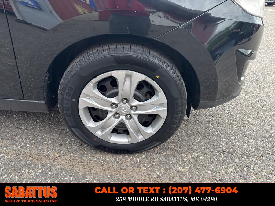 2010 Hyundai Tucson FWD 4dr I4 Auto GLS, available for sale in Sabattus, Maine | Sabattus Auto and Truck Sales Inc. Sabattus, Maine 2010 Hyundai Tucson FWD 4dr I4 Auto GLS, available for sale in Sabattus, Maine | Sabattus Auto and Truck Sales Inc. Sabattus, Maine