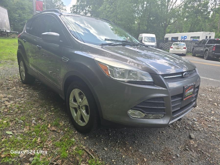 2014 Ford Escape FWD 4dr SE, available for sale in Bloomingdale, New Jersey | Bloomingdale Auto Group. Bloomingdale, New Jersey 2014 Ford Escape FWD 4dr SE, available for sale in Bloomingdale, New Jersey | Bloomingdale Auto Group. Bloomingdale, New Jersey
