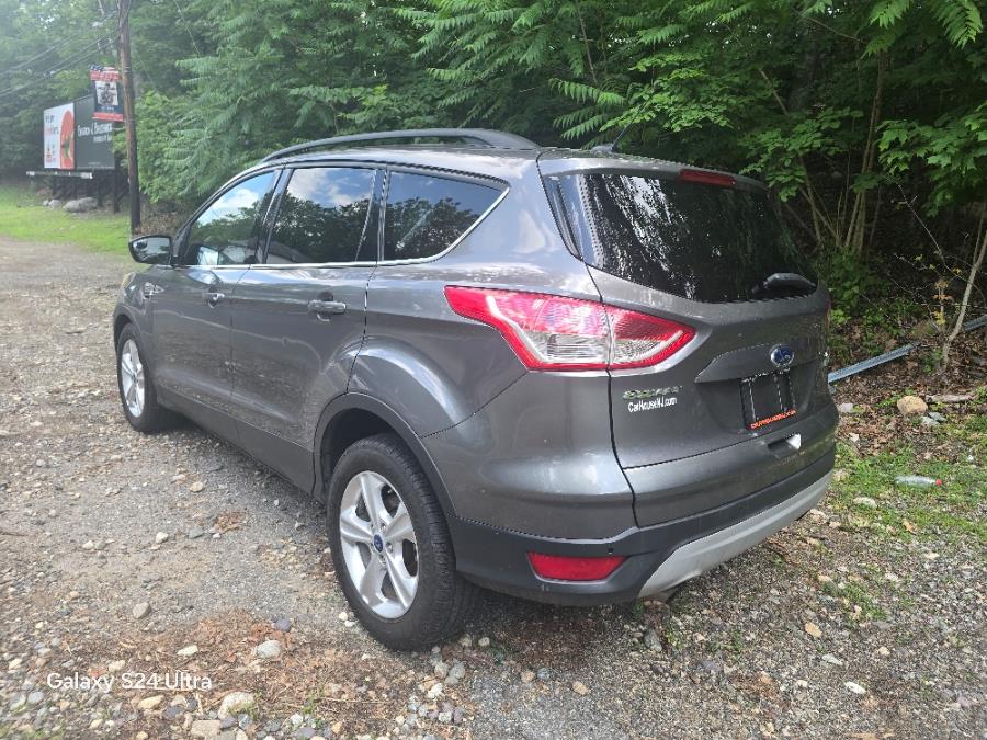 2014 Ford Escape FWD 4dr SE, available for sale in Bloomingdale, New Jersey | Bloomingdale Auto Group. Bloomingdale, New Jersey 2014 Ford Escape FWD 4dr SE, available for sale in Bloomingdale, New Jersey | Bloomingdale Auto Group. Bloomingdale, New Jersey
