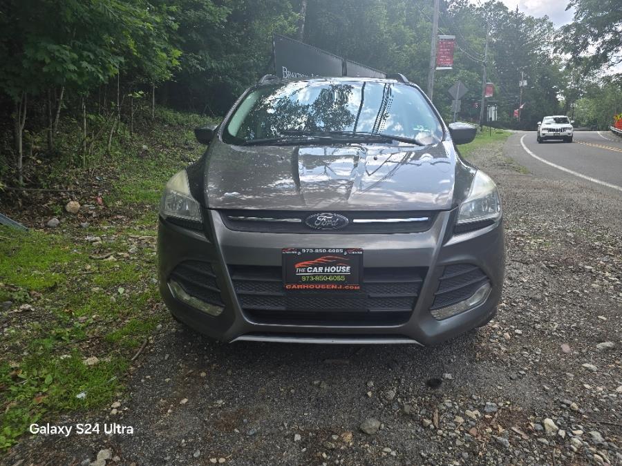 2014 Ford Escape FWD 4dr SE, available for sale in Bloomingdale, New Jersey | Bloomingdale Auto Group. Bloomingdale, New Jersey 2014 Ford Escape FWD 4dr SE, available for sale in Bloomingdale, New Jersey | Bloomingdale Auto Group. Bloomingdale, New Jersey