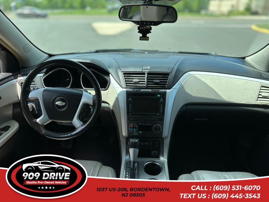 2009 Chevrolet Traverse LTZ AWD, available for sale in BORDENTOWN, New Jersey | 909 Drive. BORDENTOWN, New Jersey 2009 Chevrolet Traverse LTZ AWD, available for sale in BORDENTOWN, New Jersey | 909 Drive. BORDENTOWN, New Jersey