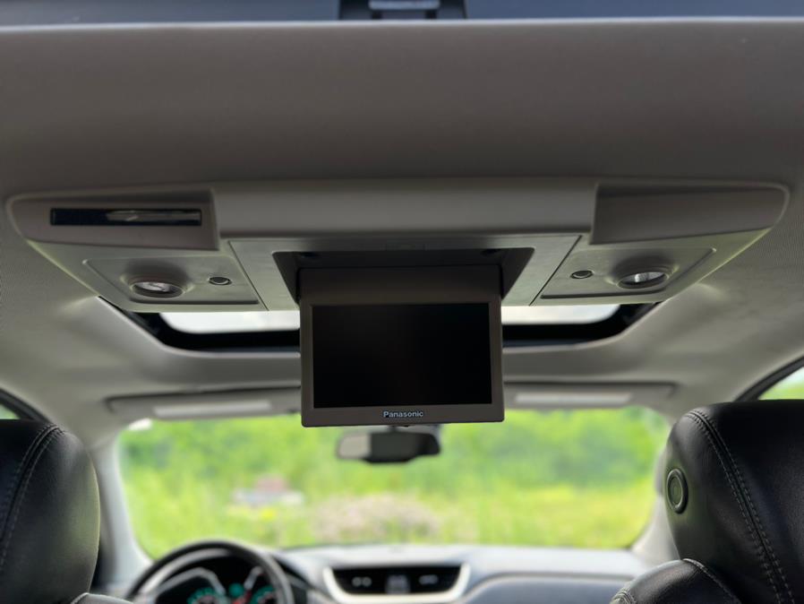 2017 Chevrolet Traverse AWD 4dr Premier, available for sale in Paterson, New Jersey | Speedway Motors LLC. Paterson, New Jersey 2017 Chevrolet Traverse AWD 4dr Premier, available for sale in Paterson, New Jersey | Speedway Motors LLC. Paterson, New Jersey