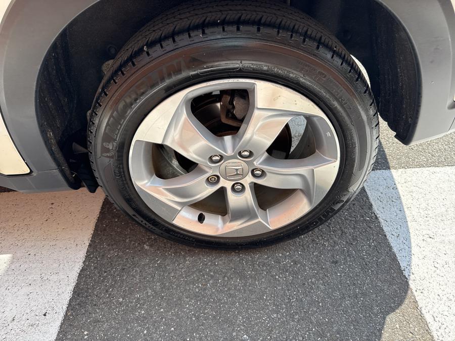 2016 Honda HR-V AWD 4dr LX, available for sale in Waterbury, Connecticut | National Auto Brokers, Inc.. Waterbury, Connecticut 2016 Honda HR-V AWD 4dr LX, available for sale in Waterbury, Connecticut | National Auto Brokers, Inc.. Waterbury, Connecticut