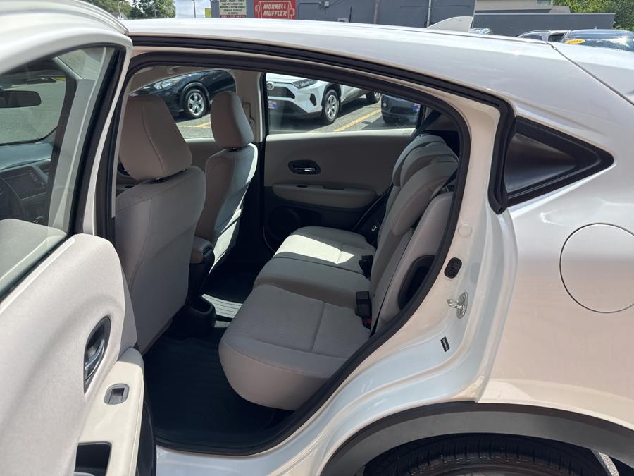 2016 Honda HR-V AWD 4dr LX, available for sale in Waterbury, Connecticut | National Auto Brokers, Inc.. Waterbury, Connecticut 2016 Honda HR-V AWD 4dr LX, available for sale in Waterbury, Connecticut | National Auto Brokers, Inc.. Waterbury, Connecticut