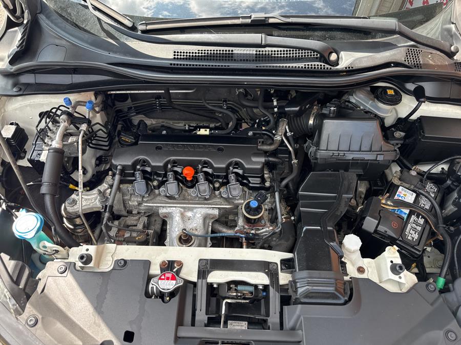 2016 Honda HR-V AWD 4dr LX, available for sale in Waterbury, Connecticut | National Auto Brokers, Inc.. Waterbury, Connecticut 2016 Honda HR-V AWD 4dr LX, available for sale in Waterbury, Connecticut | National Auto Brokers, Inc.. Waterbury, Connecticut