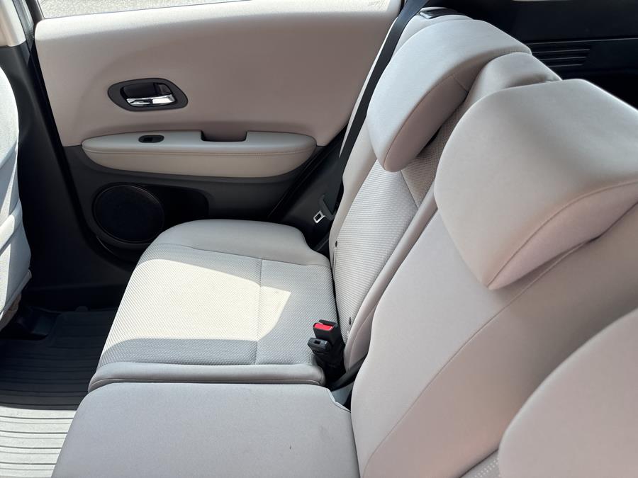 2016 Honda HR-V AWD 4dr LX, available for sale in Waterbury, Connecticut | National Auto Brokers, Inc.. Waterbury, Connecticut 2016 Honda HR-V AWD 4dr LX, available for sale in Waterbury, Connecticut | National Auto Brokers, Inc.. Waterbury, Connecticut