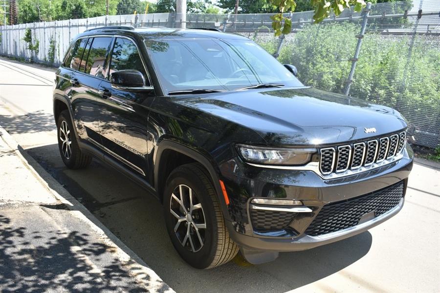 2024 Jeep Grand Cherokee Limited, available for sale in Hempstead, New York | Certified Automotive Group. Hempstead, New York 2024 Jeep Grand Cherokee Limited, available for sale in Hempstead, New York | Certified Automotive Group. Hempstead, New York