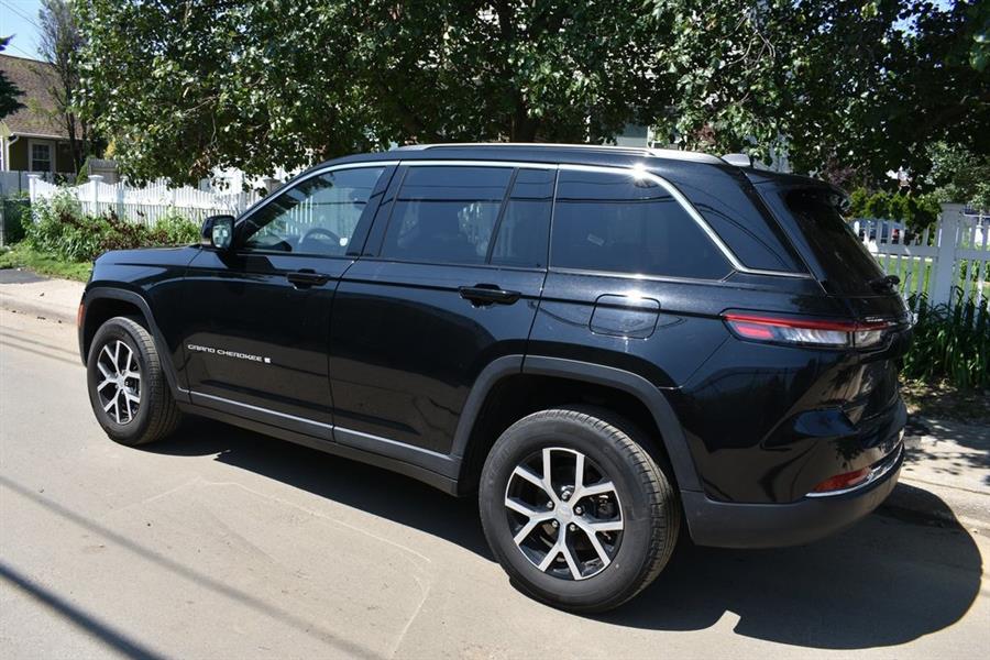 2024 Jeep Grand Cherokee Limited, available for sale in Hempstead, New York | Certified Auto Group. Hempstead, New York 2024 Jeep Grand Cherokee Limited, available for sale in Hempstead, New York | Certified Auto Group. Hempstead, New York