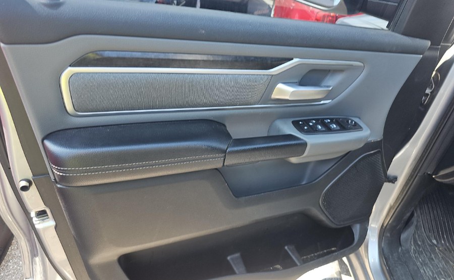 2019 Ram 1500 Big Horn/Lone Star 4x2 Quad Cab 6''4" Box, available for sale in Fort Myers, Florida | Carlux Fort Myers. Fort Myers, Florida 2019 Ram 1500 Big Horn/Lone Star 4x2 Quad Cab 6''4" Box, available for sale in Fort Myers, Florida | Carlux Fort Myers. Fort Myers, Florida