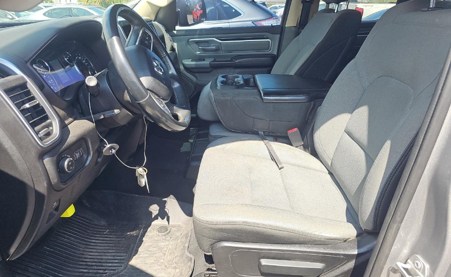2019 Ram 1500 Big Horn/Lone Star 4x2 Quad Cab 6''4" Box, available for sale in Fort Myers, Florida | Carlux Fort Myers. Fort Myers, Florida 2019 Ram 1500 Big Horn/Lone Star 4x2 Quad Cab 6''4" Box, available for sale in Fort Myers, Florida | Carlux Fort Myers. Fort Myers, Florida