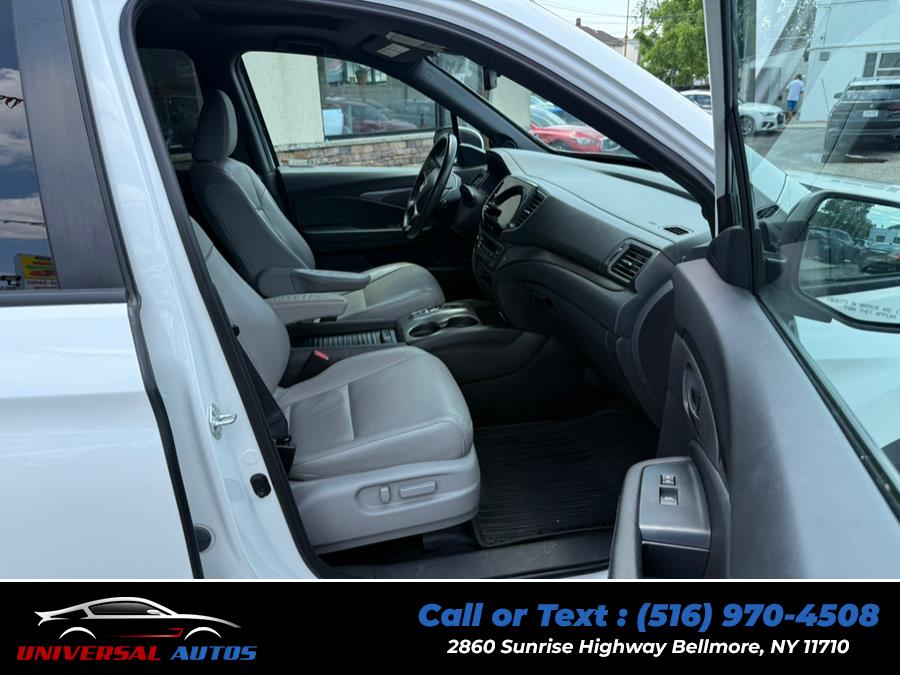 2022 Honda Passport EX-L FWD, available for sale in Bellmore, New York | Universal Autos. Bellmore, New York 2022 Honda Passport EX-L FWD, available for sale in Bellmore, New York | Universal Autos. Bellmore, New York
