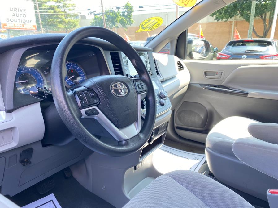 2018 Toyota Sienna L FWD 7-Passenger (Natl), available for sale in Union, New Jersey | Drive Auto Boutique. Union, New Jersey 2018 Toyota Sienna L FWD 7-Passenger (Natl), available for sale in Union, New Jersey | Drive Auto Boutique. Union, New Jersey