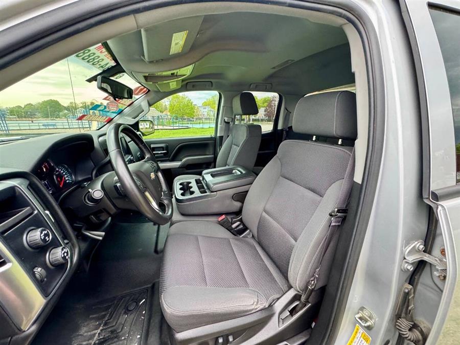 2017 Chevrolet Silverado 1500 LT Z71 4x4 4dr Double Cab 6.5 ft. SB, available for sale in Salem, Massachusetts | Dave Franks Auto Sales. Salem, Massachusetts 2017 Chevrolet Silverado 1500 LT Z71 4x4 4dr Double Cab 6.5 ft. SB, available for sale in Salem, Massachusetts | Dave Franks Auto Sales. Salem, Massachusetts