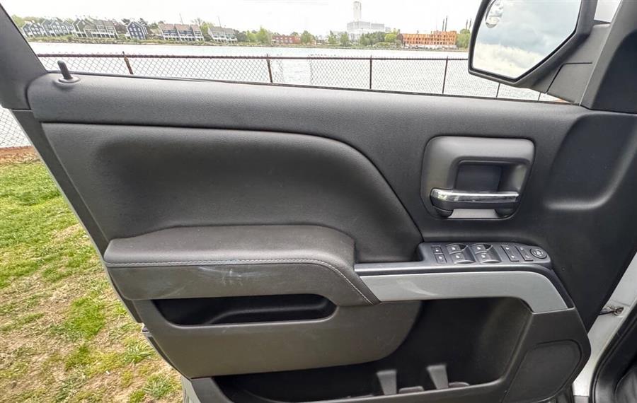 2017 Chevrolet Silverado 1500 LT Z71 4x4 4dr Double Cab 6.5 ft. SB, available for sale in Salem, Massachusetts | Dave Franks Auto Sales. Salem, Massachusetts 2017 Chevrolet Silverado 1500 LT Z71 4x4 4dr Double Cab 6.5 ft. SB, available for sale in Salem, Massachusetts | Dave Franks Auto Sales. Salem, Massachusetts
