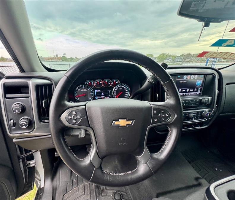 2017 Chevrolet Silverado 1500 LT Z71 4x4 4dr Double Cab 6.5 ft. SB, available for sale in Salem, Massachusetts | Dave Franks Auto Sales. Salem, Massachusetts 2017 Chevrolet Silverado 1500 LT Z71 4x4 4dr Double Cab 6.5 ft. SB, available for sale in Salem, Massachusetts | Dave Franks Auto Sales. Salem, Massachusetts
