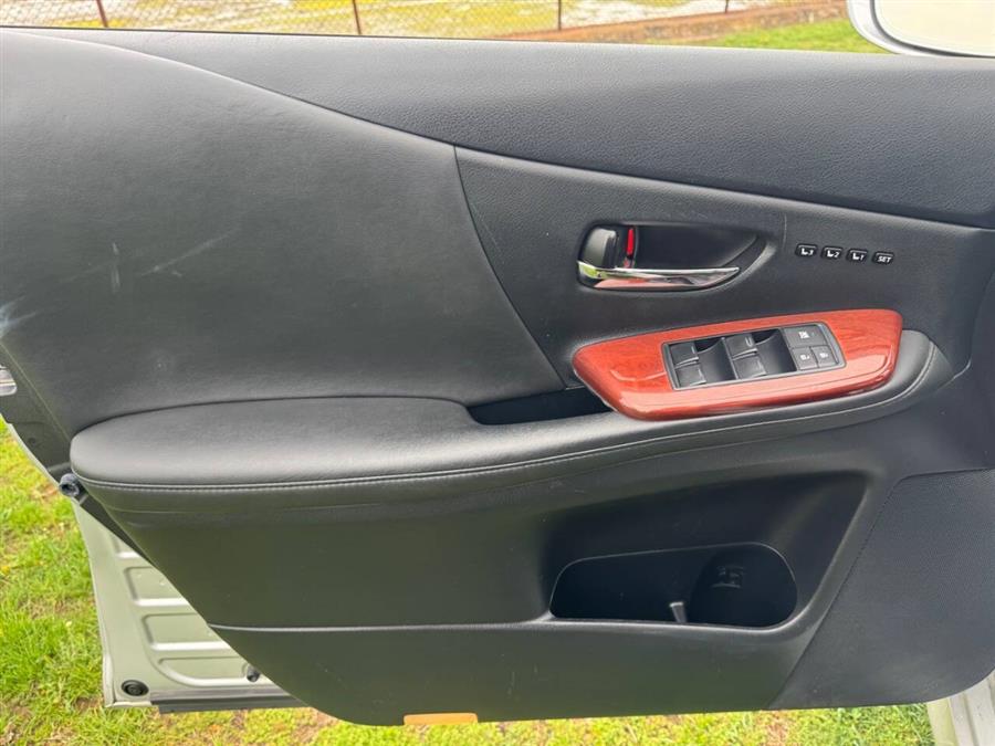 2010 Lexus Hs 250h Premium 4dr Sedan, available for sale in Salem, Massachusetts | Dave Franks Auto Sales. Salem, Massachusetts 2010 Lexus Hs 250h Premium 4dr Sedan, available for sale in Salem, Massachusetts | Dave Franks Auto Sales. Salem, Massachusetts