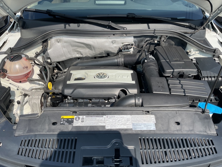 2016 Volkswagen Tiguan 4MOTION 4dr Auto SEL, available for sale in Waterbury, Connecticut | Jim Juliani Motors. Waterbury, Connecticut 2016 Volkswagen Tiguan 4MOTION 4dr Auto SEL, available for sale in Waterbury, Connecticut | Jim Juliani Motors. Waterbury, Connecticut