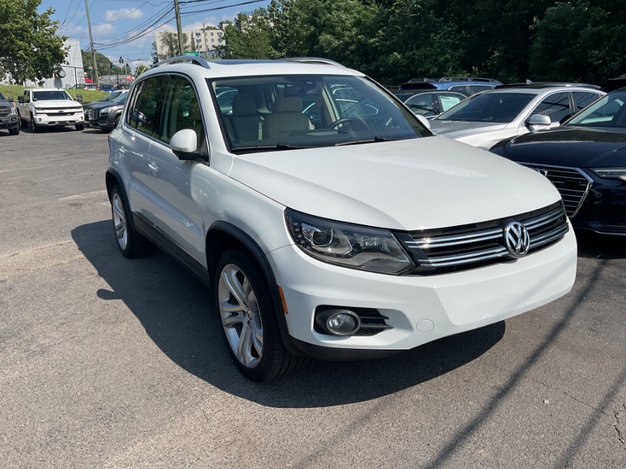 Used 2016 Volkswagen Tiguan in Waterbury, Connecticut | Jim Juliani Motors. Waterbury, Connecticut
