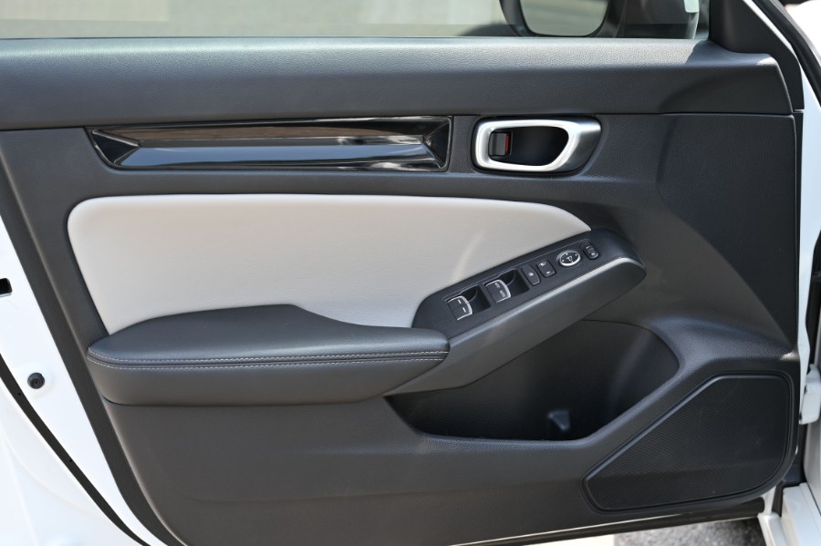 2022 Honda Civic Hatchback EX-L CVT, available for sale in Waterbury, Connecticut | Highline Car Connection. Waterbury, Connecticut 2022 Honda Civic Hatchback EX-L CVT, available for sale in Waterbury, Connecticut | Highline Car Connection. Waterbury, Connecticut