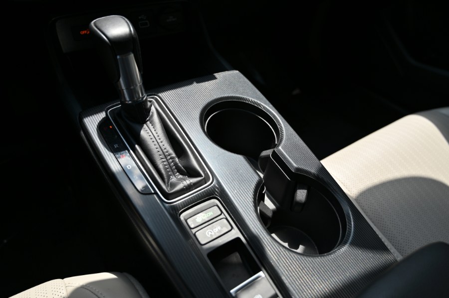 2022 Honda Civic Hatchback EX-L CVT, available for sale in Waterbury, Connecticut | Highline Car Connection. Waterbury, Connecticut 2022 Honda Civic Hatchback EX-L CVT, available for sale in Waterbury, Connecticut | Highline Car Connection. Waterbury, Connecticut