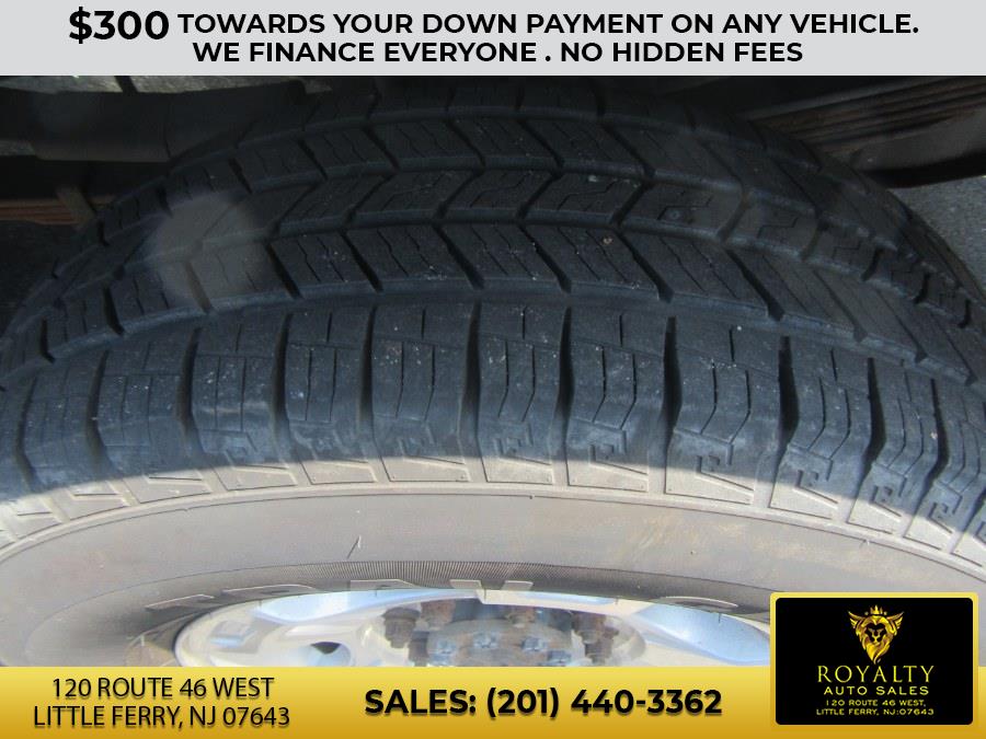 2008 Ford Super Duty F-350 SRW 4WD Reg Cab 141" WB 60" CA XLT, available for sale in Little Ferry, New Jersey | Royalty Auto Sales. Little Ferry, New Jersey 2008 Ford Super Duty F-350 SRW 4WD Reg Cab 141" WB 60" CA XLT, available for sale in Little Ferry, New Jersey | Royalty Auto Sales. Little Ferry, New Jersey