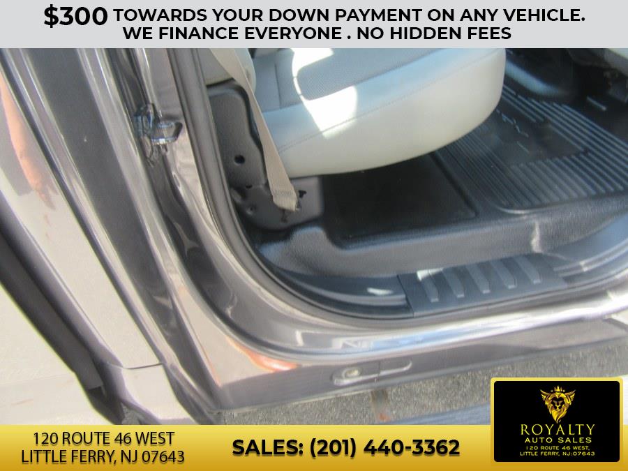 2017 Ford Super Duty F-350 SRW XLT 4WD Crew Cab 8'' Box, available for sale in Little Ferry, New Jersey | Royalty Auto Sales. Little Ferry, New Jersey 2017 Ford Super Duty F-350 SRW XLT 4WD Crew Cab 8'' Box, available for sale in Little Ferry, New Jersey | Royalty Auto Sales. Little Ferry, New Jersey
