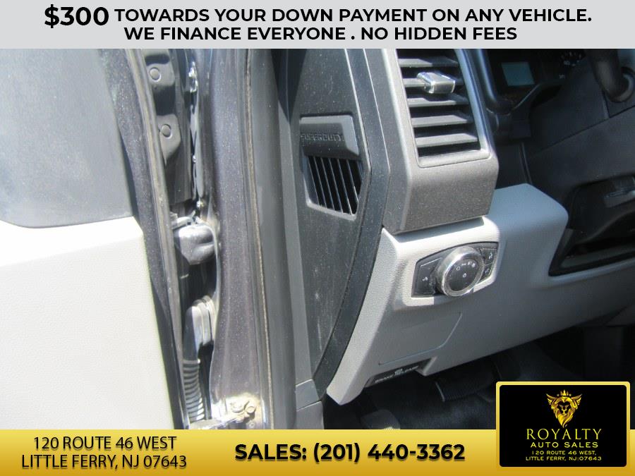 2017 Ford Super Duty F-350 SRW XLT 4WD Crew Cab 8'' Box, available for sale in Little Ferry, New Jersey | Royalty Auto Sales. Little Ferry, New Jersey 2017 Ford Super Duty F-350 SRW XLT 4WD Crew Cab 8'' Box, available for sale in Little Ferry, New Jersey | Royalty Auto Sales. Little Ferry, New Jersey