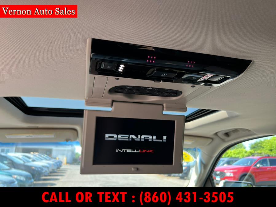2017 GMC Yukon 4WD 4dr Denali, available for sale in Manchester, Connecticut | Vernon Auto Sale & Service. Manchester, Connecticut 2017 GMC Yukon 4WD 4dr Denali, available for sale in Manchester, Connecticut | Vernon Auto Sale & Service. Manchester, Connecticut