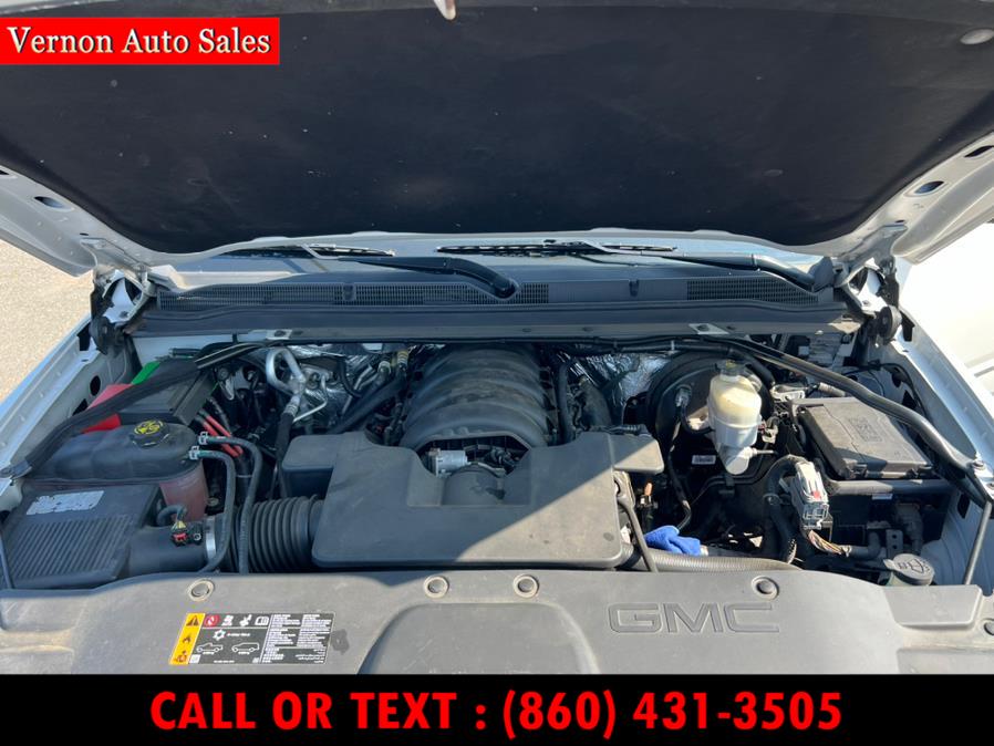 2017 GMC Yukon 4WD 4dr Denali, available for sale in Manchester, Connecticut | Vernon Auto Sale & Service. Manchester, Connecticut 2017 GMC Yukon 4WD 4dr Denali, available for sale in Manchester, Connecticut | Vernon Auto Sale & Service. Manchester, Connecticut