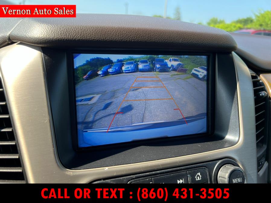 2017 GMC Yukon 4WD 4dr Denali, available for sale in Manchester, Connecticut | Vernon Auto Sale & Service. Manchester, Connecticut 2017 GMC Yukon 4WD 4dr Denali, available for sale in Manchester, Connecticut | Vernon Auto Sale & Service. Manchester, Connecticut