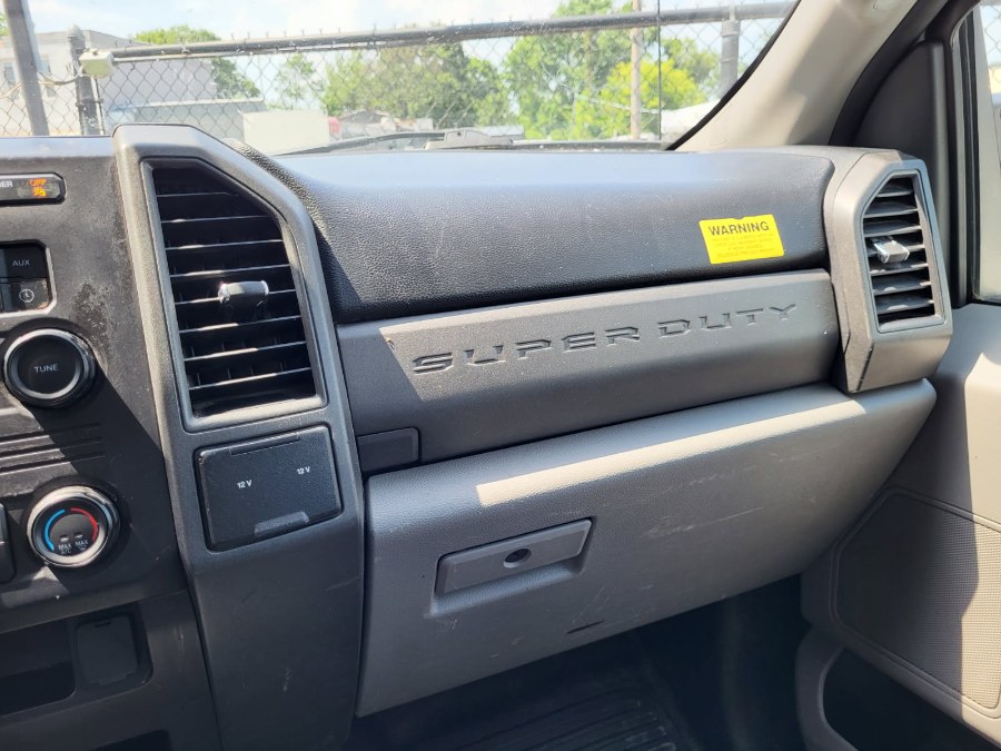 2018 Ford Super Duty F-250 SRW PICKUP / FLATBED 2WD, available for sale in COPIAGUE, New York | Warwick Auto Sales Inc. COPIAGUE, New York 2018 Ford Super Duty F-250 SRW PICKUP / FLATBED 2WD, available for sale in COPIAGUE, New York | Warwick Auto Sales Inc. COPIAGUE, New York