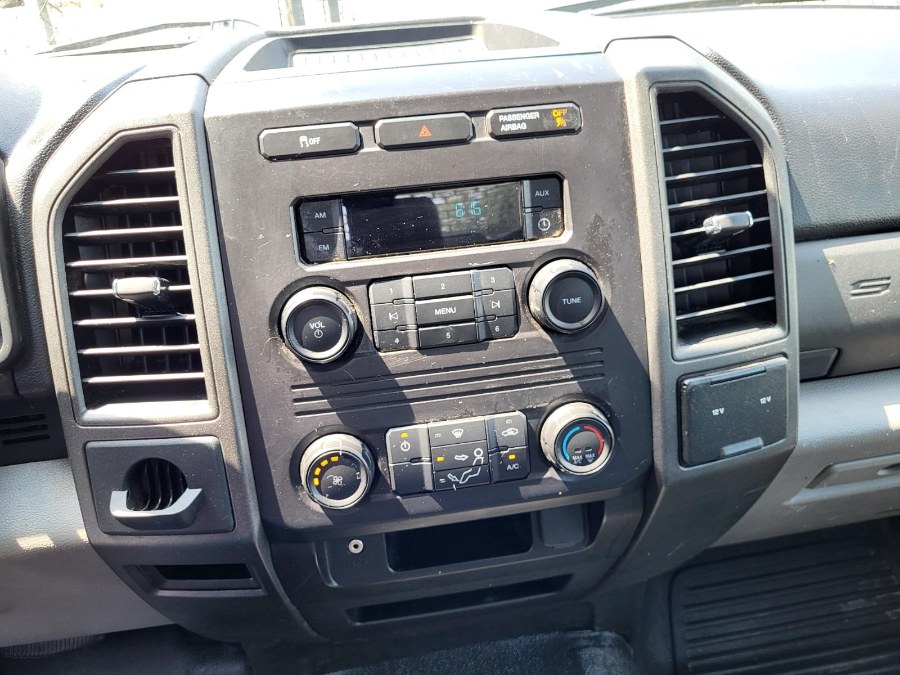2018 Ford Super Duty F-250 SRW PICKUP / FLATBED 2WD, available for sale in COPIAGUE, New York | Warwick Auto Sales Inc. COPIAGUE, New York 2018 Ford Super Duty F-250 SRW PICKUP / FLATBED 2WD, available for sale in COPIAGUE, New York | Warwick Auto Sales Inc. COPIAGUE, New York