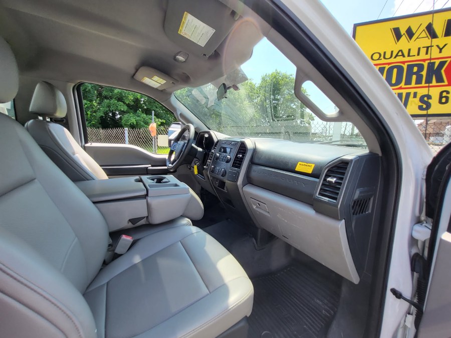 2018 Ford Super Duty F-250 SRW PICKUP / FLATBED 2WD, available for sale in COPIAGUE, New York | Warwick Auto Sales Inc. COPIAGUE, New York 2018 Ford Super Duty F-250 SRW PICKUP / FLATBED 2WD, available for sale in COPIAGUE, New York | Warwick Auto Sales Inc. COPIAGUE, New York