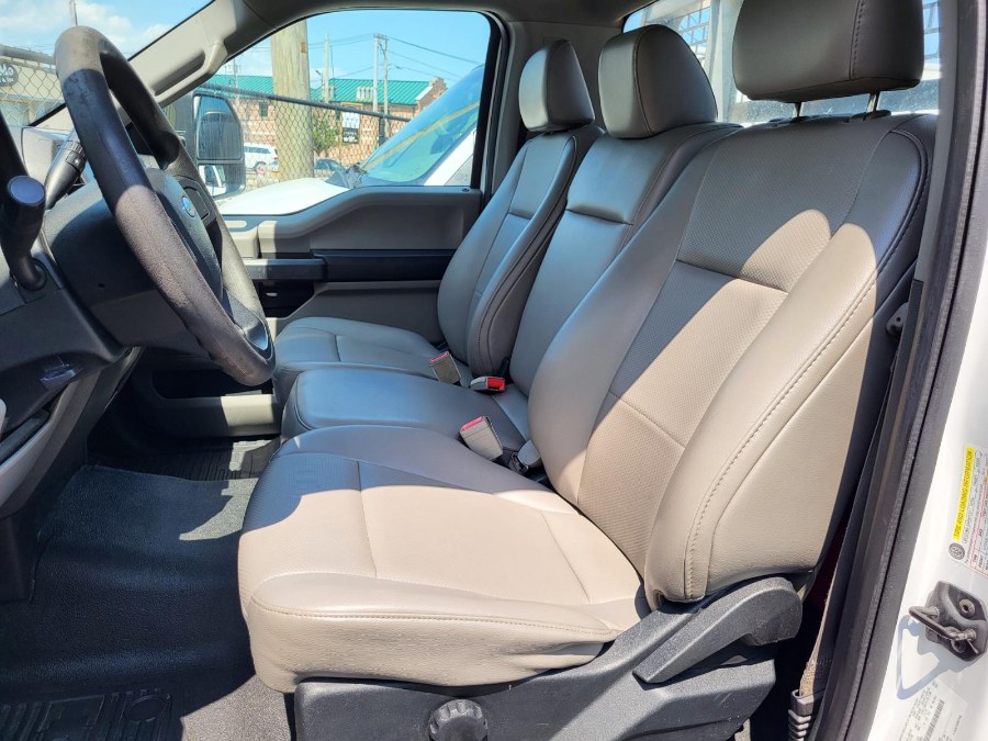 2018 Ford Super Duty F-250 SRW PICKUP / FLATBED 2WD, available for sale in COPIAGUE, New York | Warwick Auto Sales Inc. COPIAGUE, New York 2018 Ford Super Duty F-250 SRW PICKUP / FLATBED 2WD, available for sale in COPIAGUE, New York | Warwick Auto Sales Inc. COPIAGUE, New York