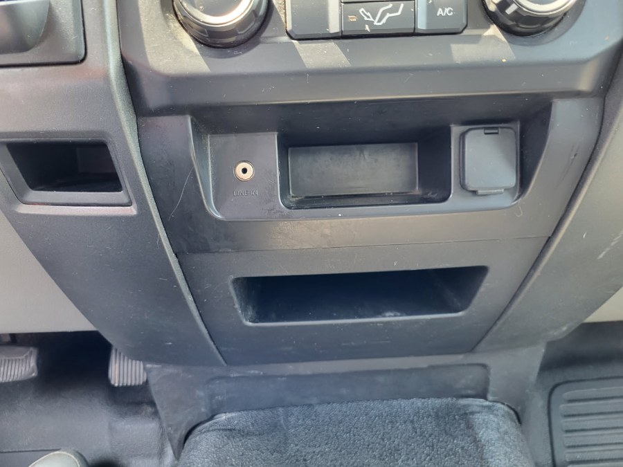 2018 Ford Super Duty F-250 SRW PICKUP / FLATBED 2WD, available for sale in COPIAGUE, New York | Warwick Auto Sales Inc. COPIAGUE, New York 2018 Ford Super Duty F-250 SRW PICKUP / FLATBED 2WD, available for sale in COPIAGUE, New York | Warwick Auto Sales Inc. COPIAGUE, New York