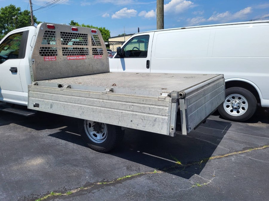 2018 Ford Super Duty F-250 SRW PICKUP / FLATBED 2WD, available for sale in COPIAGUE, New York | Warwick Auto Sales Inc. COPIAGUE, New York 2018 Ford Super Duty F-250 SRW PICKUP / FLATBED 2WD, available for sale in COPIAGUE, New York | Warwick Auto Sales Inc. COPIAGUE, New York
