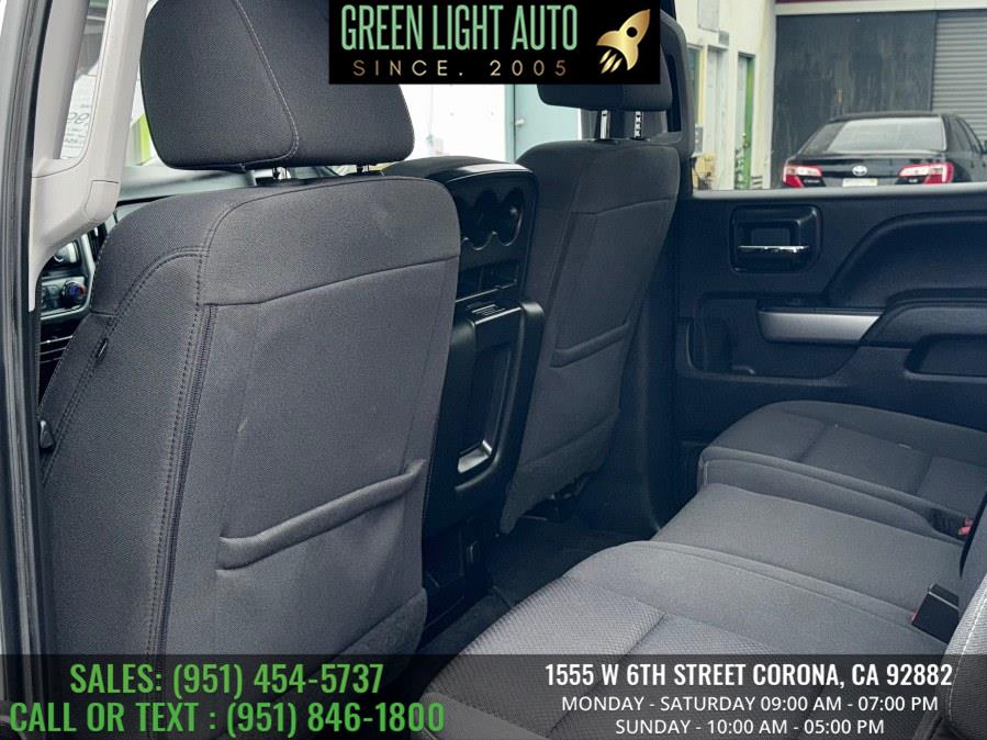 2018 Chevrolet Silverado 1500 4WD Crew Cab 143.5" LT w/2LT, available for sale in Corona, California | Green Light Auto. Corona, California 2018 Chevrolet Silverado 1500 4WD Crew Cab 143.5" LT w/2LT, available for sale in Corona, California | Green Light Auto. Corona, California