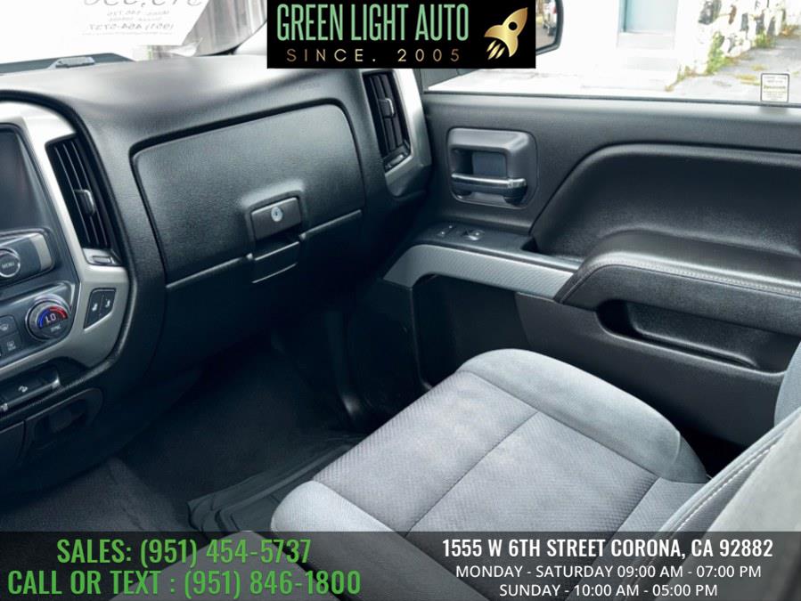 2018 Chevrolet Silverado 1500 4WD Crew Cab 143.5" LT w/2LT, available for sale in Corona, California | Green Light Auto. Corona, California 2018 Chevrolet Silverado 1500 4WD Crew Cab 143.5" LT w/2LT, available for sale in Corona, California | Green Light Auto. Corona, California