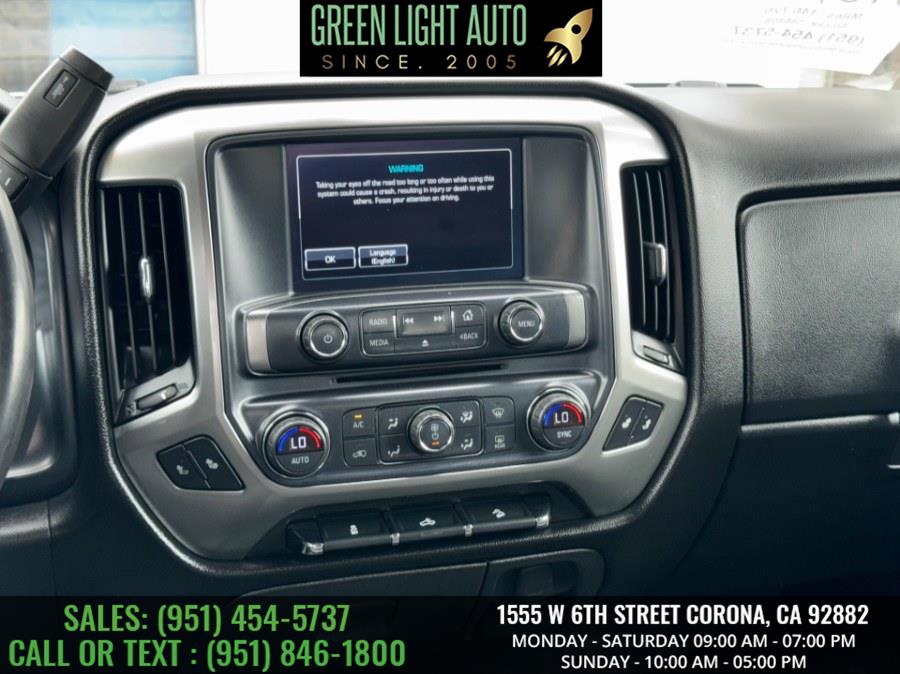 2018 Chevrolet Silverado 1500 4WD Crew Cab 143.5" LT w/2LT, available for sale in Corona, California | Green Light Auto. Corona, California 2018 Chevrolet Silverado 1500 4WD Crew Cab 143.5" LT w/2LT, available for sale in Corona, California | Green Light Auto. Corona, California