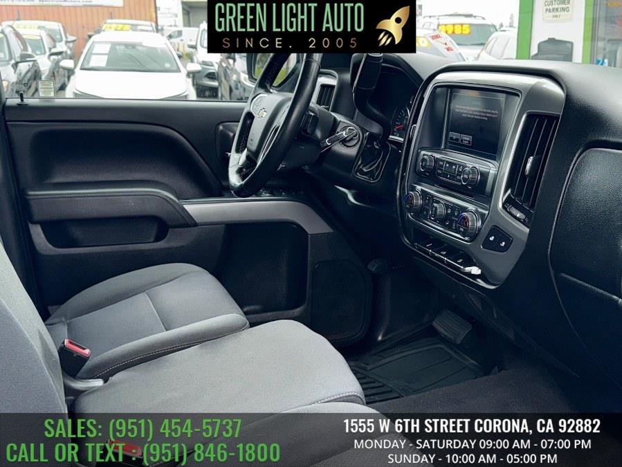 2018 Chevrolet Silverado 1500 4WD Crew Cab 143.5" LT w/2LT, available for sale in Corona, California | Green Light Auto. Corona, California 2018 Chevrolet Silverado 1500 4WD Crew Cab 143.5" LT w/2LT, available for sale in Corona, California | Green Light Auto. Corona, California