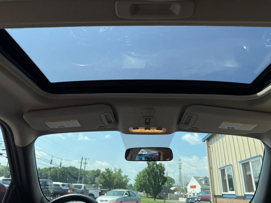 2015 Nissan JUKE 5dr Wgn CVT SV AWD, available for sale in East Windsor, Connecticut | Century Auto And Truck. East Windsor, Connecticut 2015 Nissan JUKE 5dr Wgn CVT SV AWD, available for sale in East Windsor, Connecticut | Century Auto And Truck. East Windsor, Connecticut