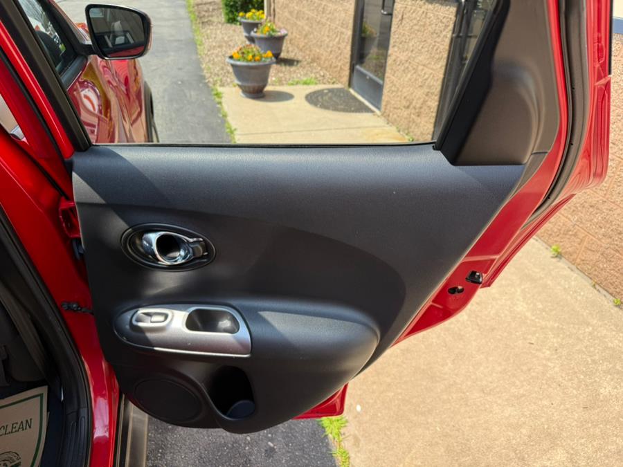 2015 Nissan JUKE 5dr Wgn CVT SV AWD, available for sale in East Windsor, Connecticut | Century Auto And Truck. East Windsor, Connecticut 2015 Nissan JUKE 5dr Wgn CVT SV AWD, available for sale in East Windsor, Connecticut | Century Auto And Truck. East Windsor, Connecticut