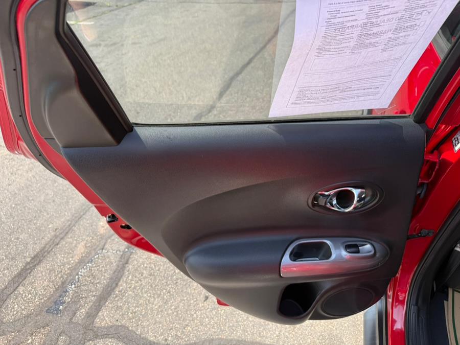 2015 Nissan JUKE 5dr Wgn CVT SV AWD, available for sale in East Windsor, Connecticut | Century Auto And Truck. East Windsor, Connecticut 2015 Nissan JUKE 5dr Wgn CVT SV AWD, available for sale in East Windsor, Connecticut | Century Auto And Truck. East Windsor, Connecticut