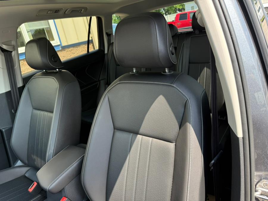 2022 Volkswagen Tiguan 2.0T SE 4MOTION, available for sale in East Windsor, Connecticut | Century Auto And Truck. East Windsor, Connecticut 2022 Volkswagen Tiguan 2.0T SE 4MOTION, available for sale in East Windsor, Connecticut | Century Auto And Truck. East Windsor, Connecticut