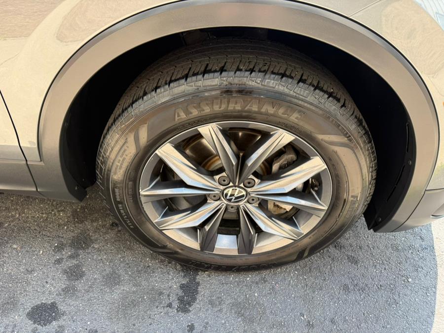 2022 Volkswagen Tiguan 2.0T SE 4MOTION, available for sale in East Windsor, Connecticut | Century Auto And Truck. East Windsor, Connecticut 2022 Volkswagen Tiguan 2.0T SE 4MOTION, available for sale in East Windsor, Connecticut | Century Auto And Truck. East Windsor, Connecticut