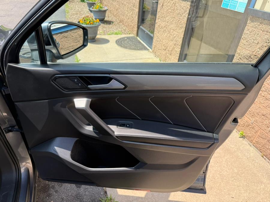 2022 Volkswagen Tiguan 2.0T SE 4MOTION, available for sale in East Windsor, Connecticut | Century Auto And Truck. East Windsor, Connecticut 2022 Volkswagen Tiguan 2.0T SE 4MOTION, available for sale in East Windsor, Connecticut | Century Auto And Truck. East Windsor, Connecticut